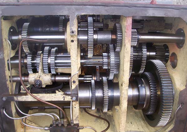 Фото коробки швидкостей токарного верстата 1М63 Фото коробки швидкостей верстата 1М63